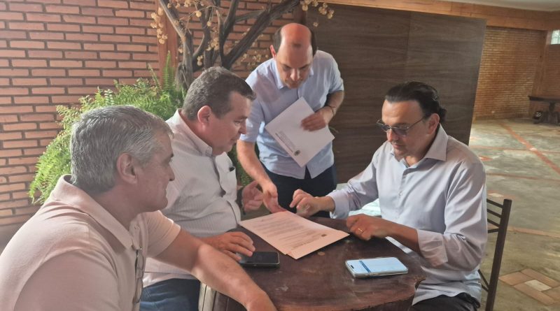 Zé da Doca participa de encontro com o Governador em exercício