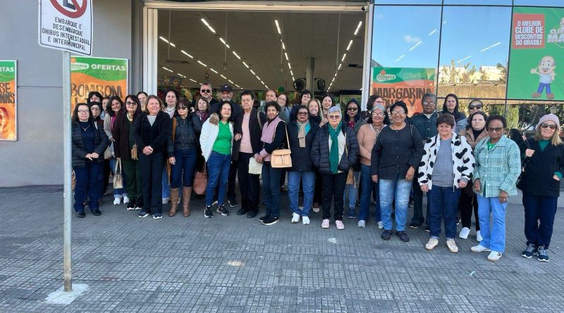 Melhor Idade faz passeio em Poços de Caldas