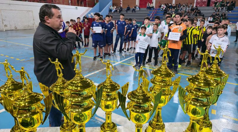 Município é sede de competição de futebol de base